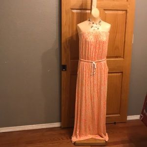 Final Price!! 👗🌸 GAP maxi strapless dress 👗🌸